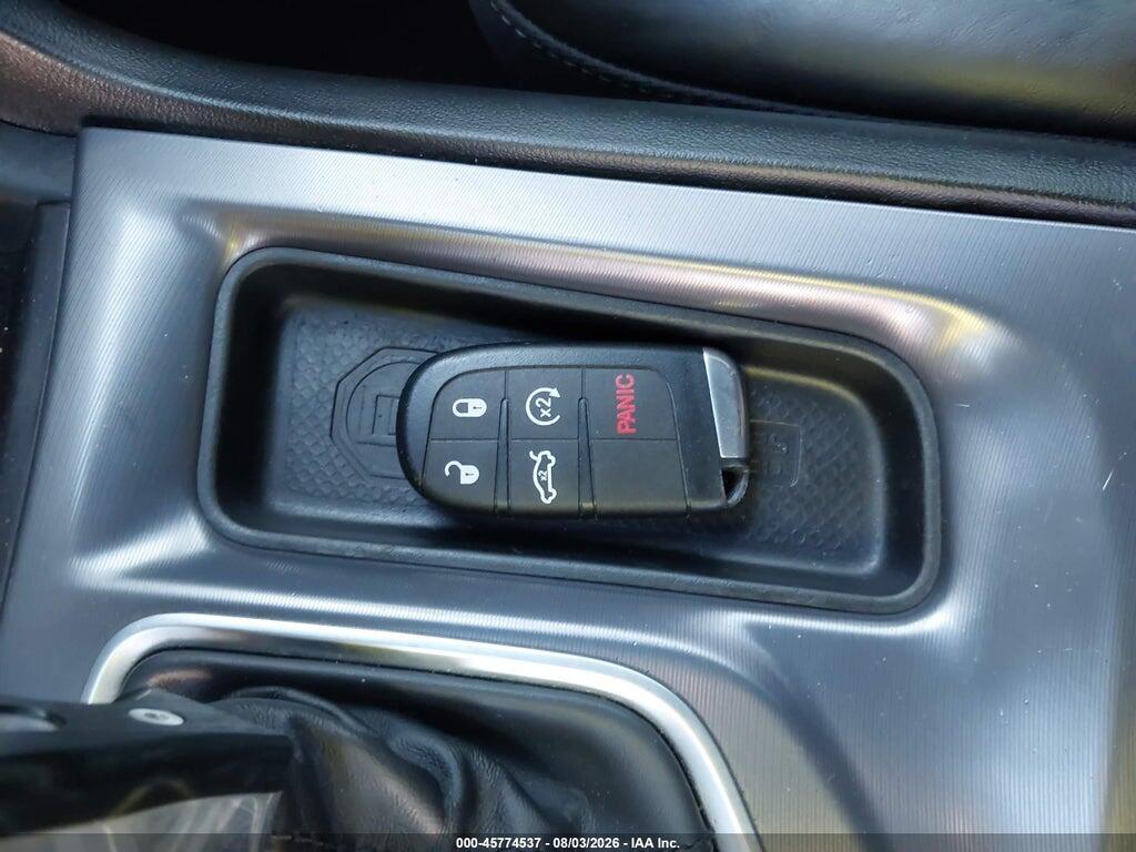 2C3CDXGJ3LH232301 2020 DODGE CHARGER photo no. 11