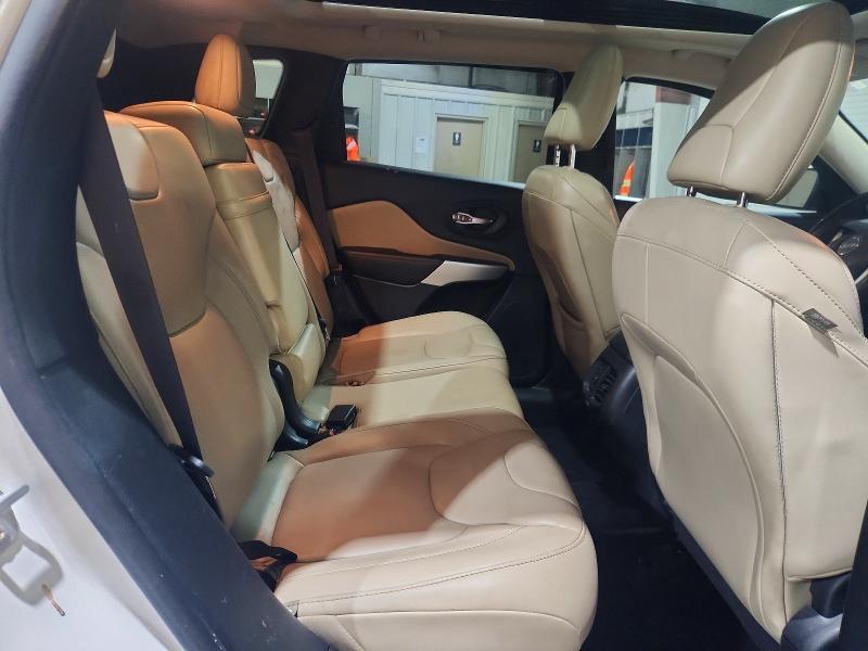 1C4PJMDS0HW636215 2017 JEEP CHEROKEE photo no. 11