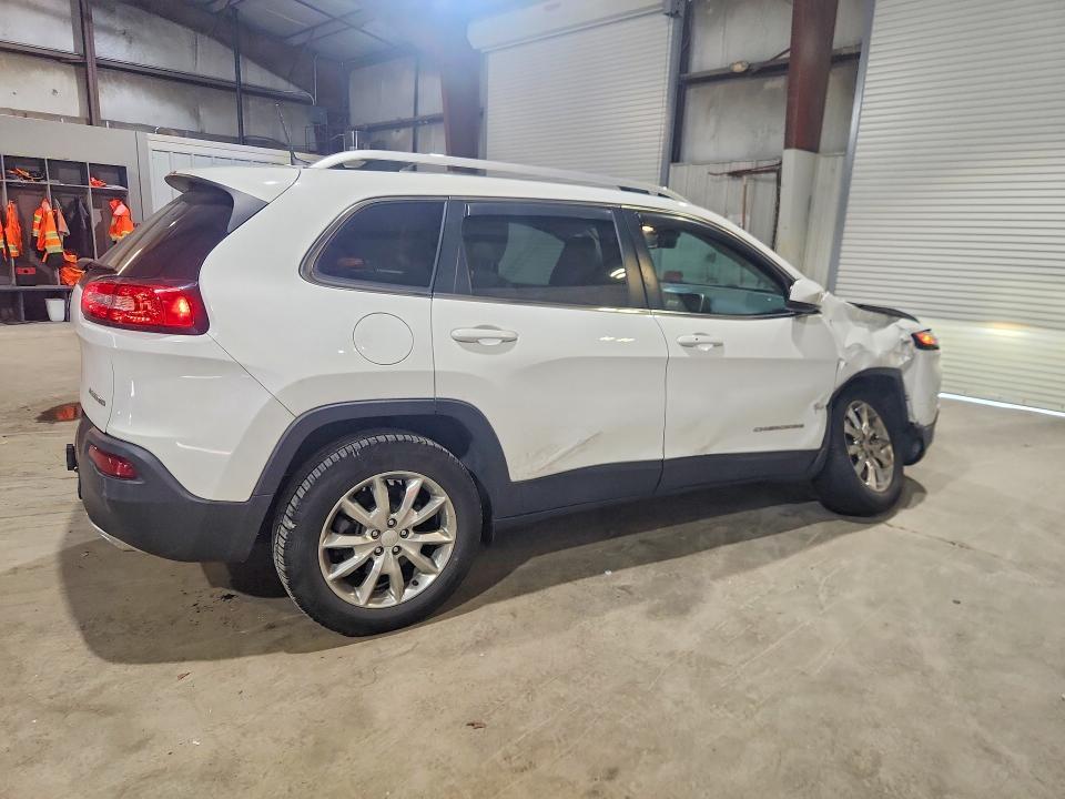 1C4PJMDS0HW636215 2017 JEEP CHEROKEE photo no. 3