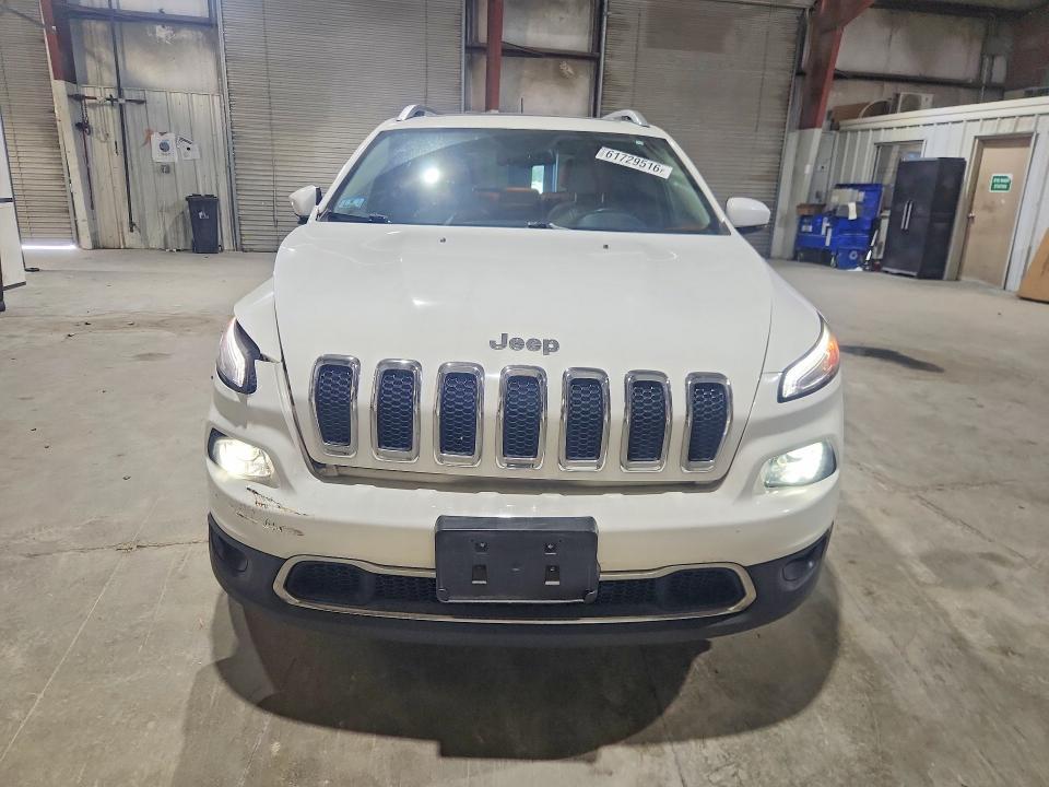 1C4PJMDS0HW636215 2017 JEEP CHEROKEE photo no. 5