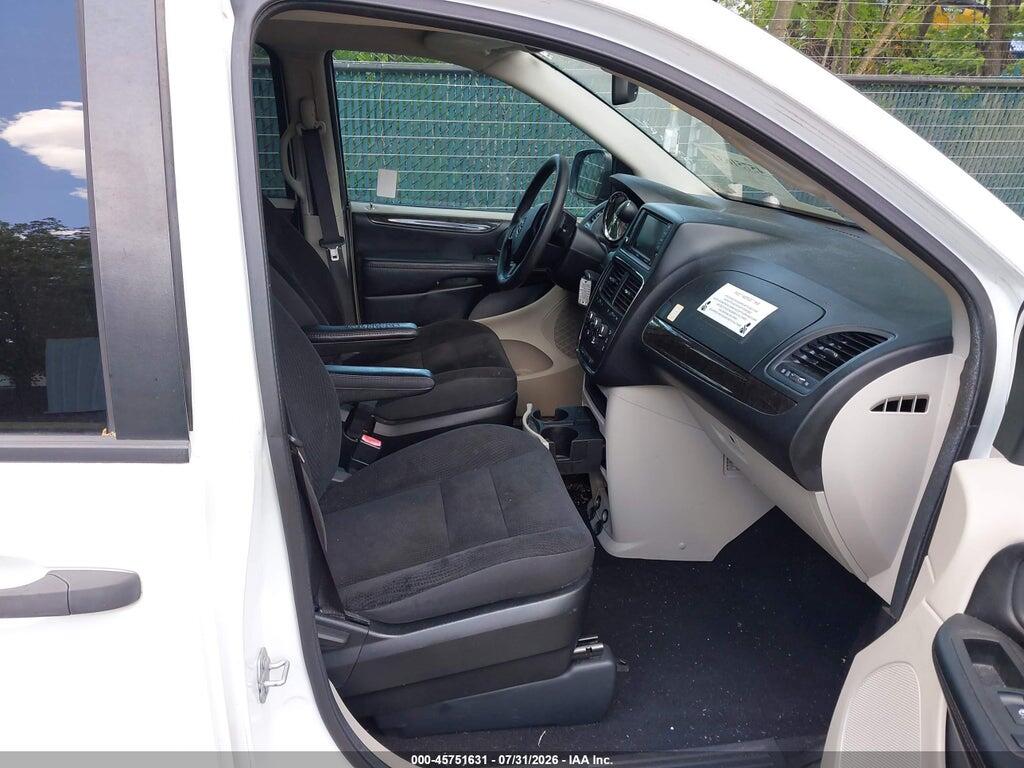 2C4RDGBG4KR683618 2019 DODGE GRAND CARAVAN photo no. 5