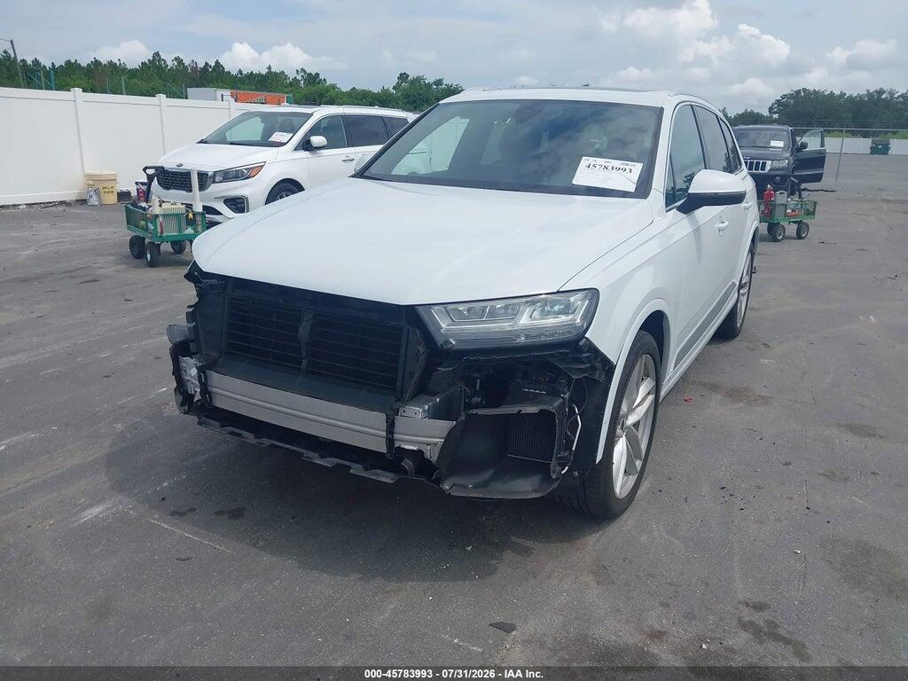 WA1VAAF72HD030211 2017 AUDI Q7 photo no. 2