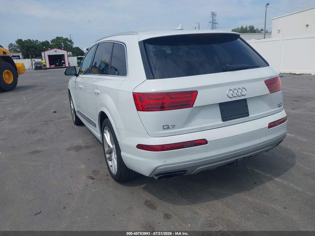 WA1VAAF72HD030211 2017 AUDI Q7 photo no. 3
