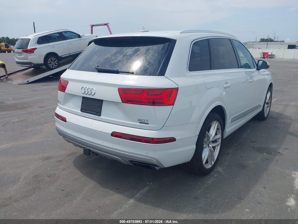 WA1VAAF72HD030211 2017 AUDI Q7 photo no. 4