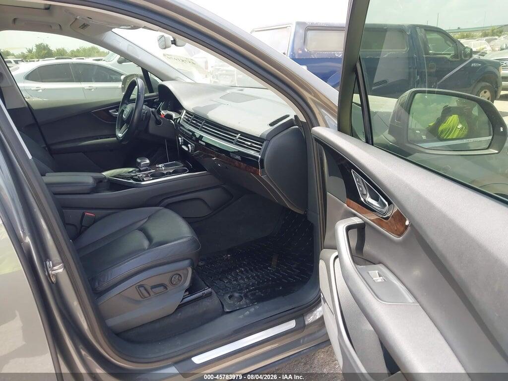 WA1LAAF79HD016295 2017 AUDI Q7 photo no. 5