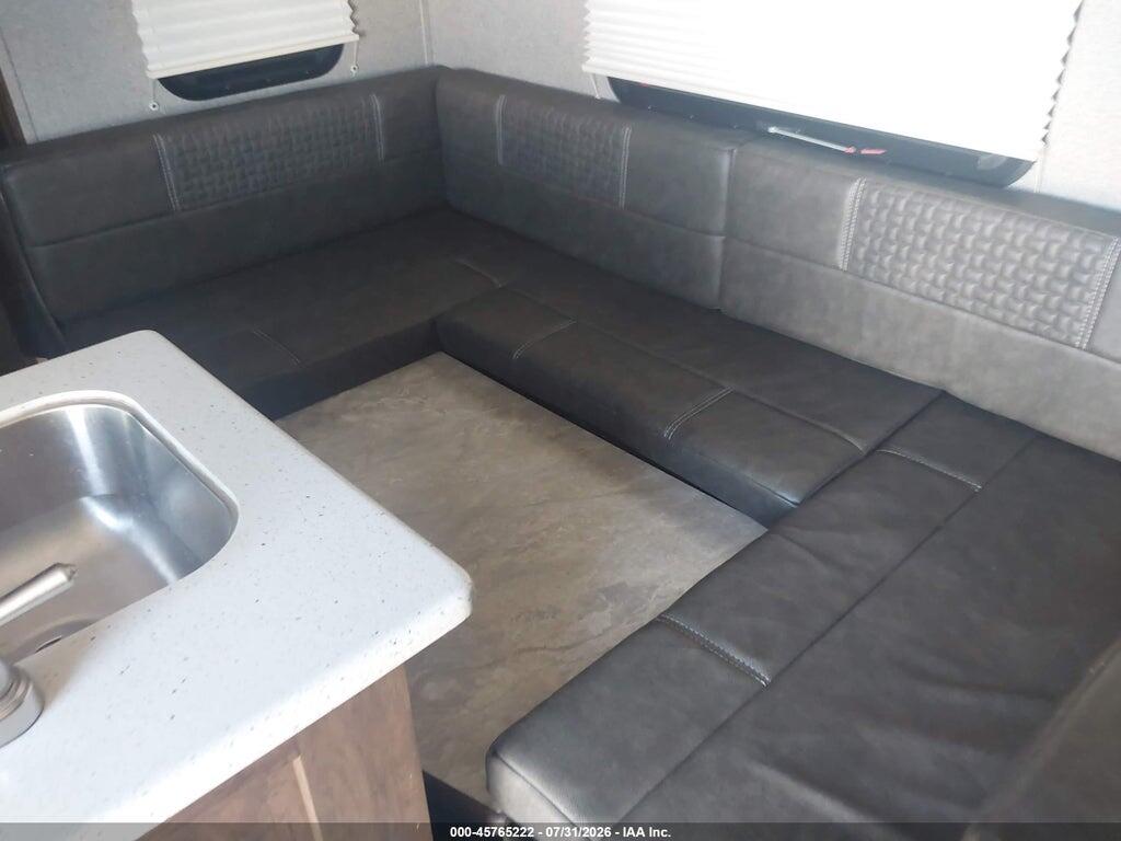 4X4TFLA25KD425636 2019 FLAGSTAFF OTHER photo no. 8