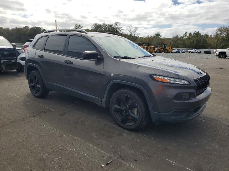 2017 JEEP CHEROKEE SPORT — Фото 4 из 13