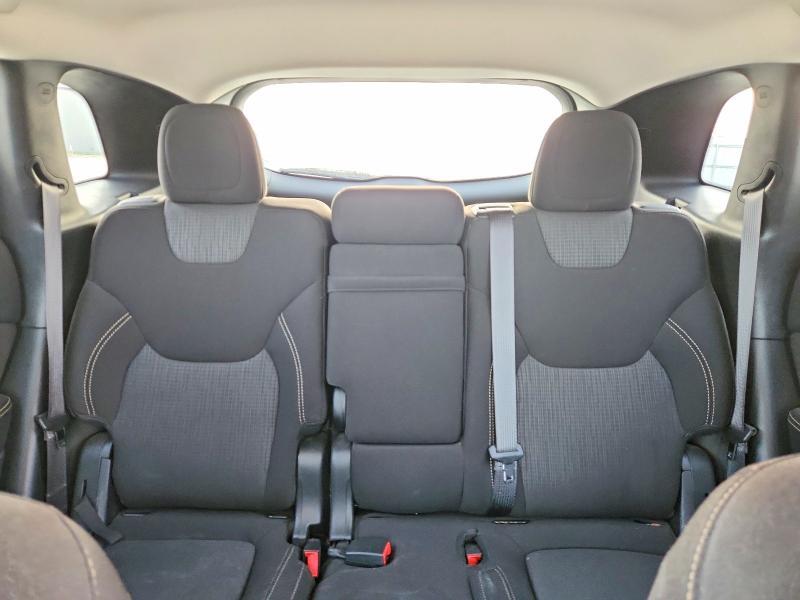 1C4PJLCS1HW663323 2017 JEEP CHEROKEE photo no. 10