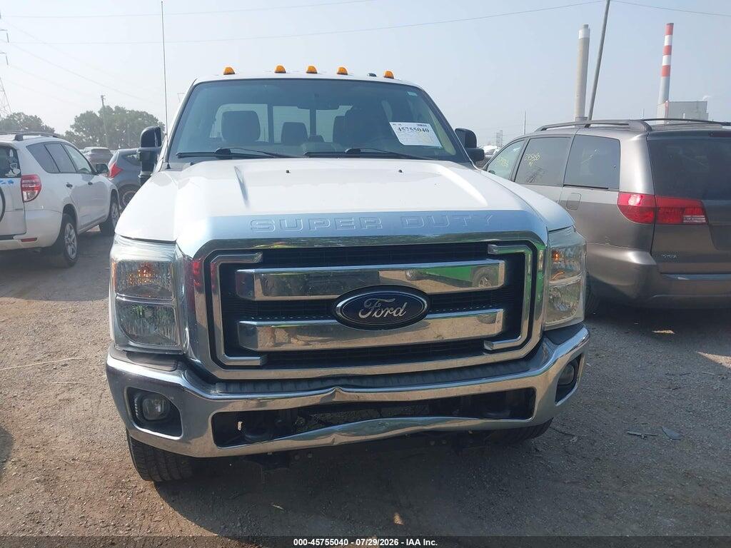 1FT8W3BT4FEA93871 2015 FORD F-350 photo no. 11