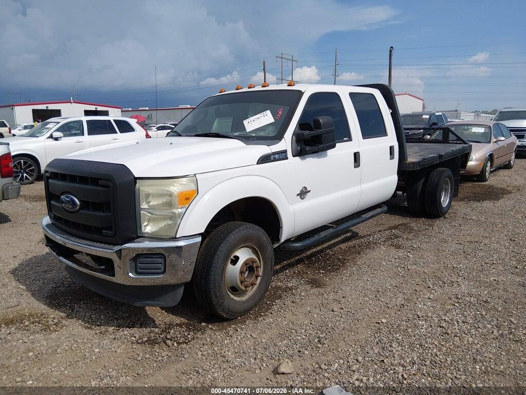 1FD8W3HT7FEC37173 2015 FORD F-350 CHASSIS photo no. 2