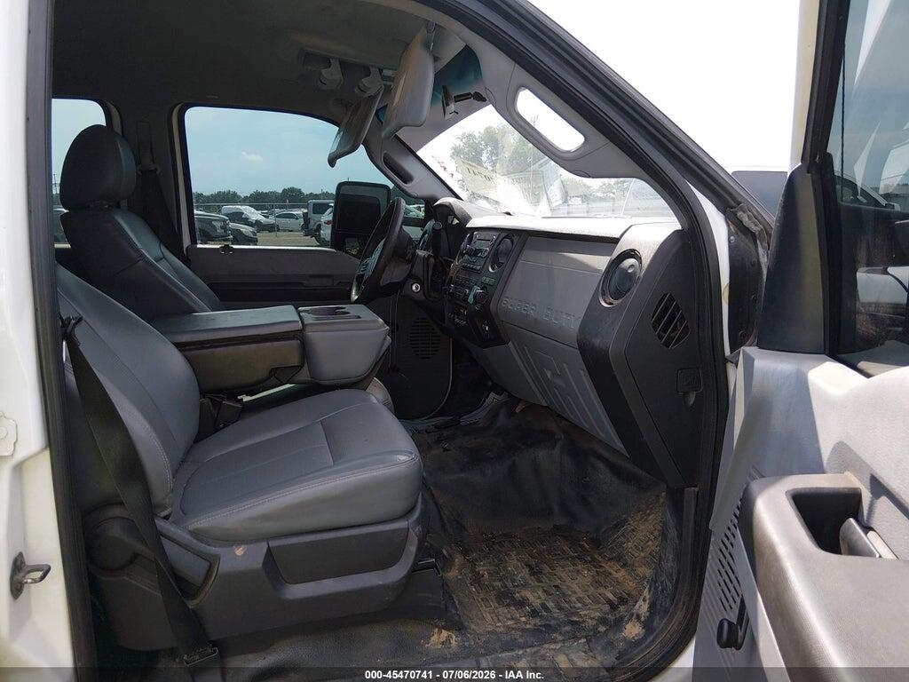 1FD8W3HT7FEC37173 2015 FORD F-350 CHASSIS photo no. 6