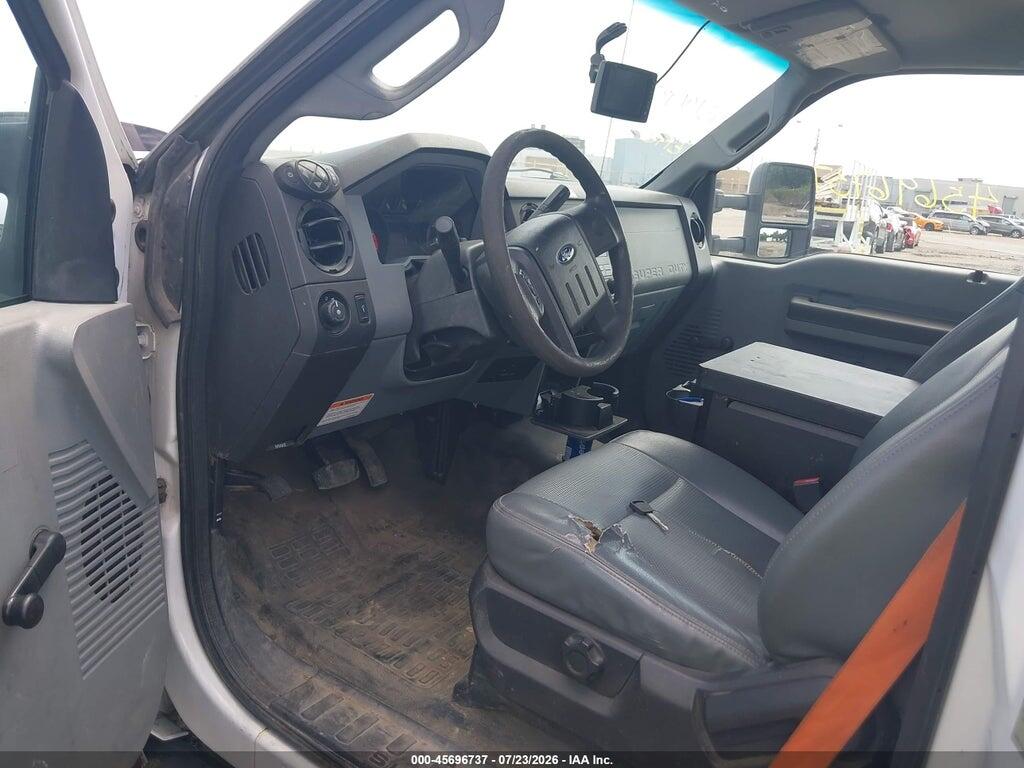1FDUF4GY9FEC93374 2015 FORD F-450 CHASSIS photo no. 5