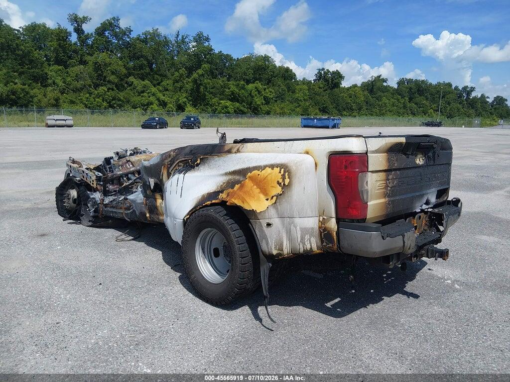 1FTRF3CT1LEC97915 2020 FORD F-350 photo no. 4