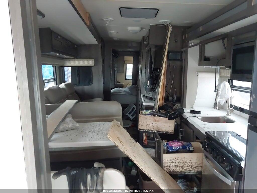 1F66F5DN5L0A13720 2020 FORD F53 photo no. 8