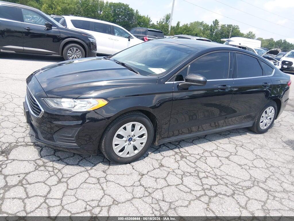 3FA6P0G72LR233283 2020 FORD FUSION photo no. 2