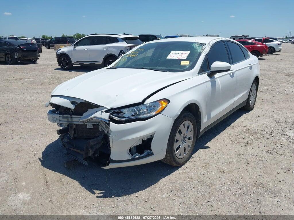 3FA6P0G72LR167947 2020 FORD FUSION photo no. 2