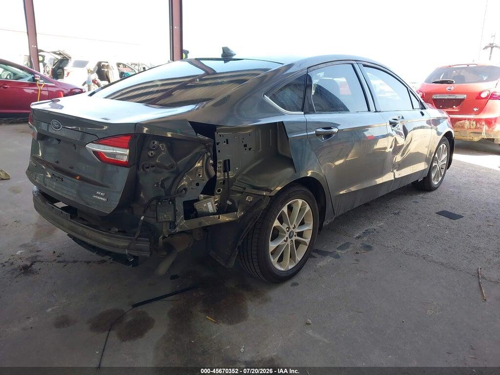 3FA6P0LUXLR266222 2020 FORD FUSION photo no. 4