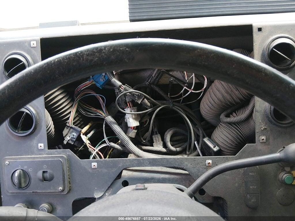 1F66F5KY7F0A04678 2015 FORD F-59 COMMERCIAL STRIPPED photo no. 5