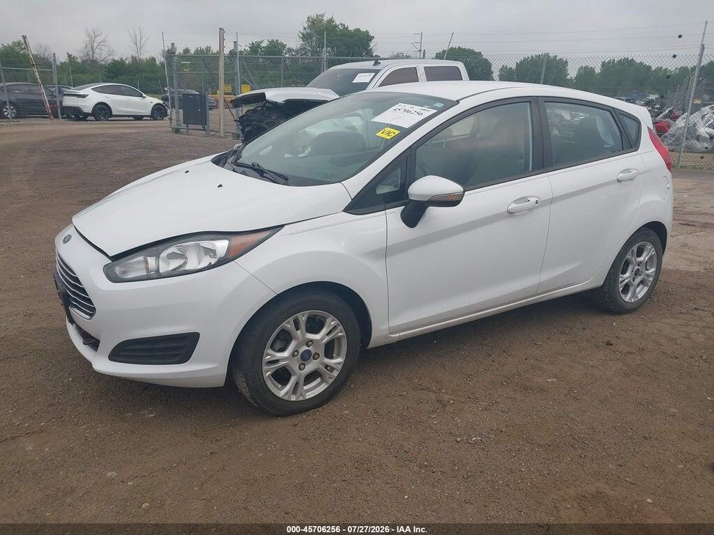 3FADP4EJ0FM105395 2015 FORD FIESTA photo no. 2