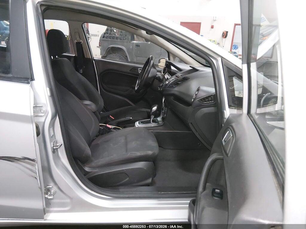 3FADP4EJ7FM213920 2015 FORD FIESTA photo no. 5