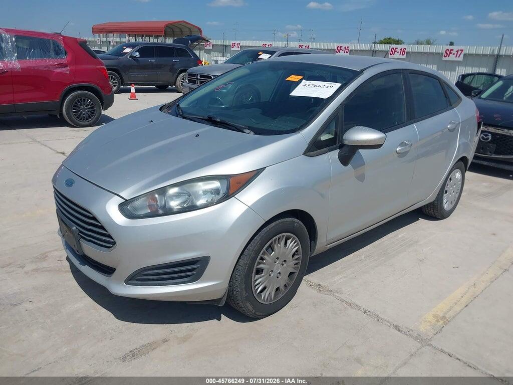 3FADP4AJ3FM203200 2015 FORD FIESTA photo no. 2