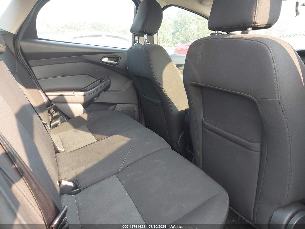 1FADP3K24FL223782 2015 FORD FOCUS photo no. 8
