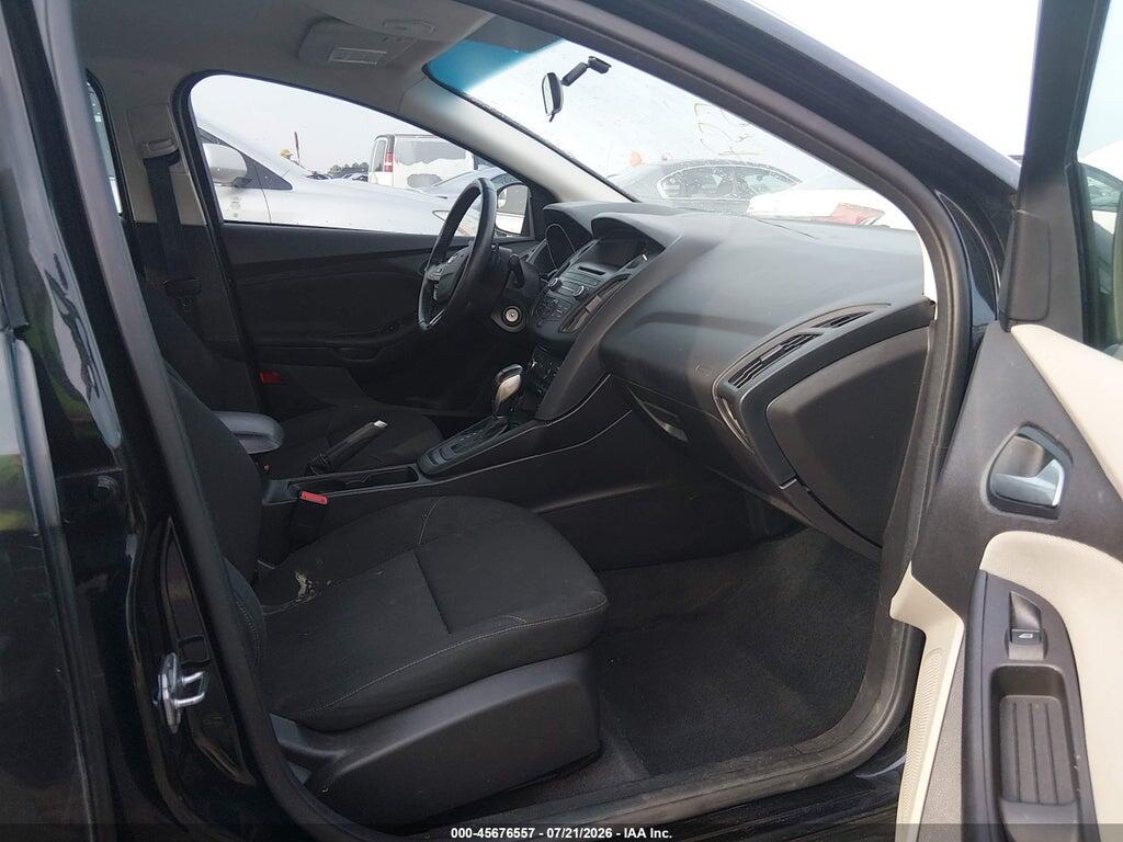 1FADP3F22FL360519 2015 FORD FOCUS photo no. 5