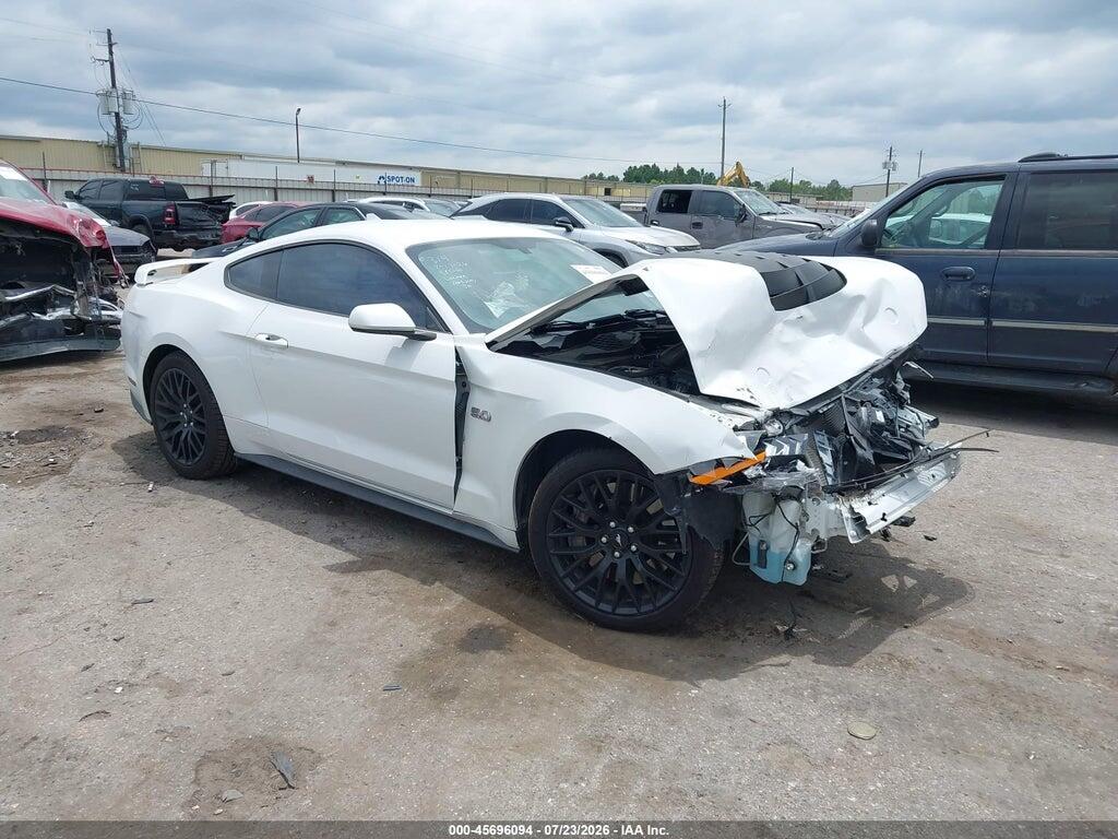1FA6P8CF9L5176725 2020 FORD MUSTANG photo no. 1