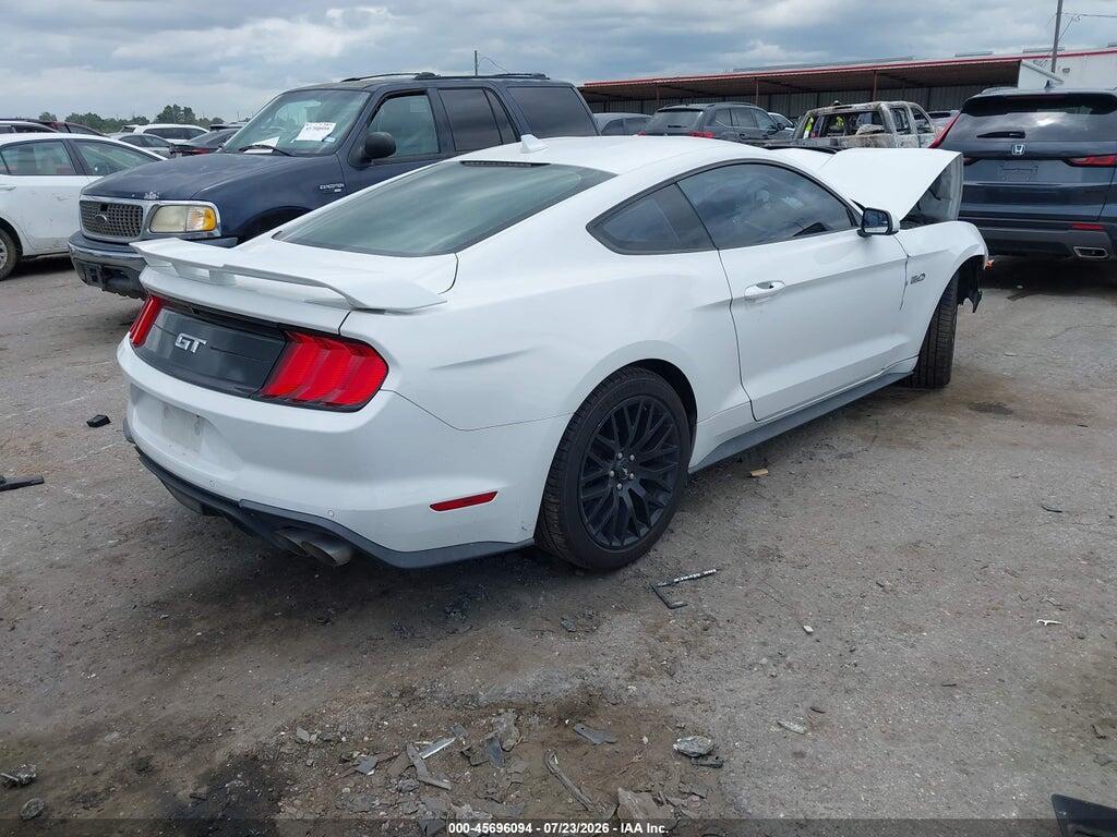 1FA6P8CF9L5176725 2020 FORD MUSTANG photo no. 4