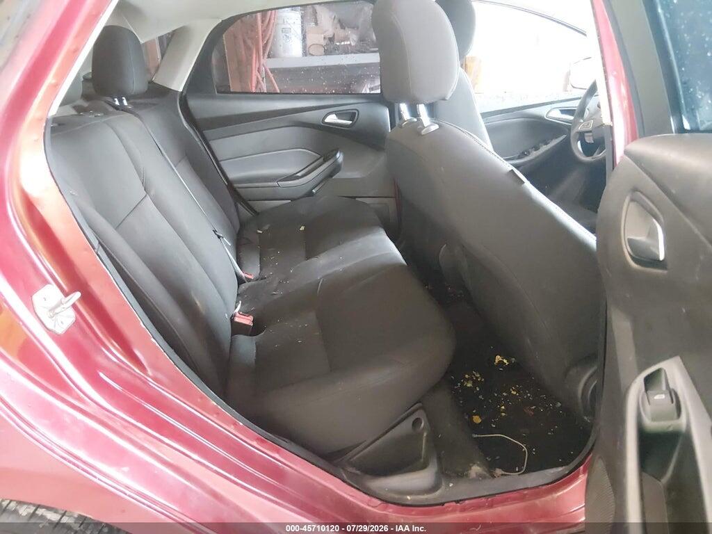 1FADP3F26FL372107 2015 FORD FOCUS photo no. 8