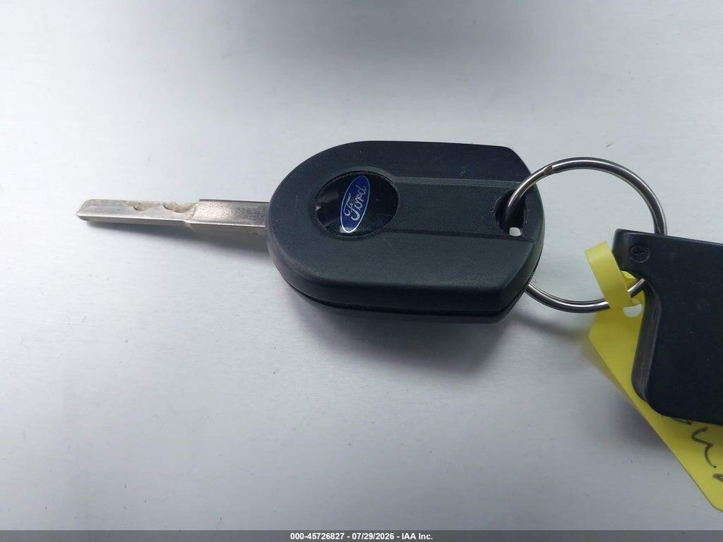 1FADP3K24FL318729 2015 FORD FOCUS photo no. 11