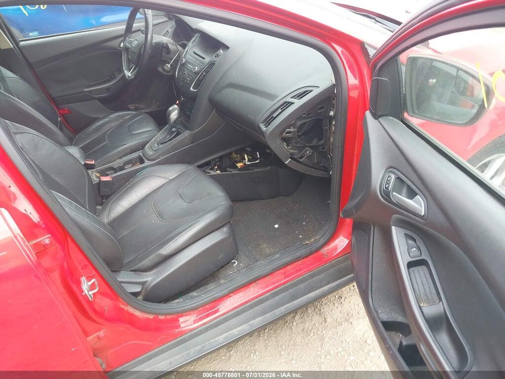 1FADP3K26FL229664 2015 FORD FOCUS photo no. 5