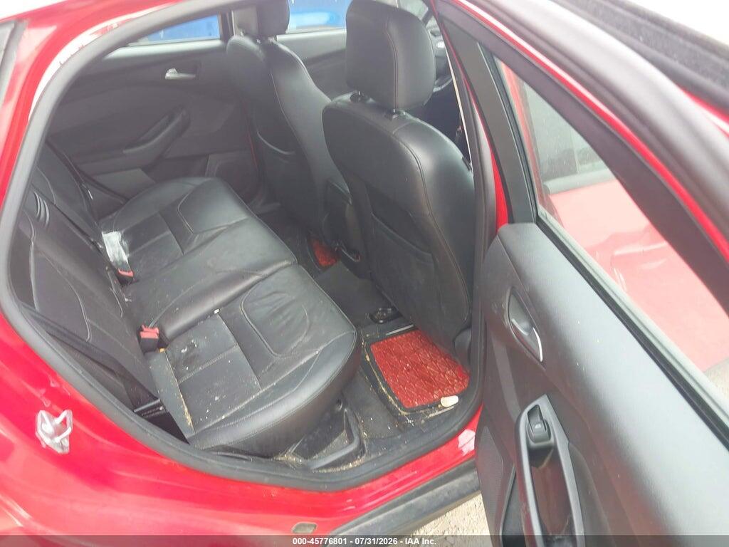 1FADP3K26FL229664 2015 FORD FOCUS photo no. 8