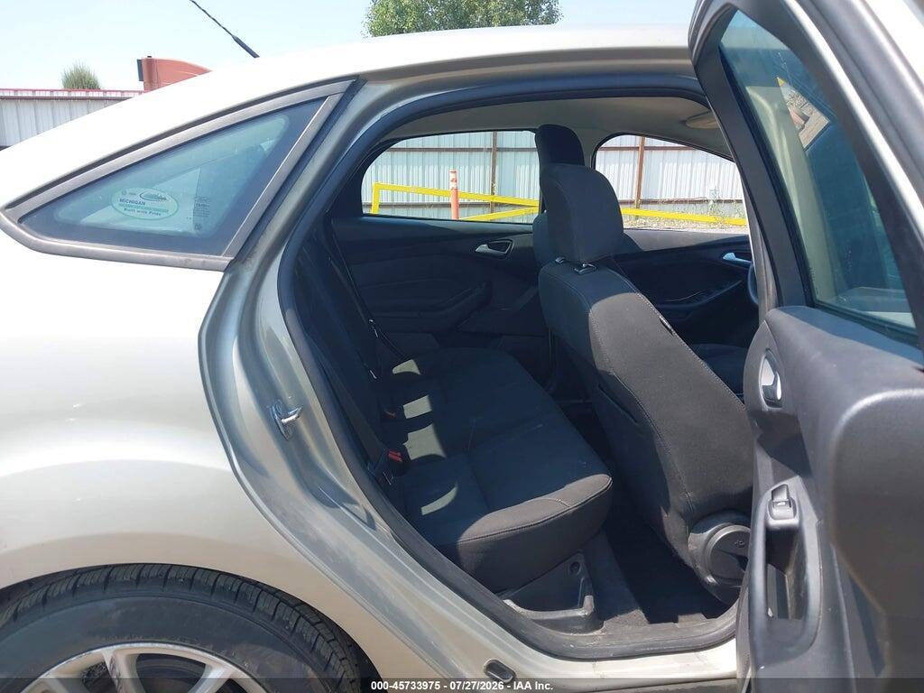 1FADP3F28FL201388 2015 FORD FOCUS photo no. 8