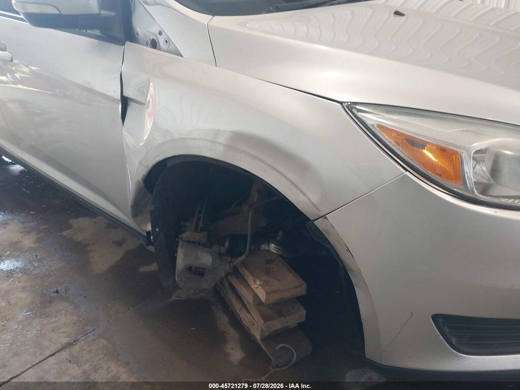 1FADP3F23FL281232 2015 FORD FOCUS photo no. 6