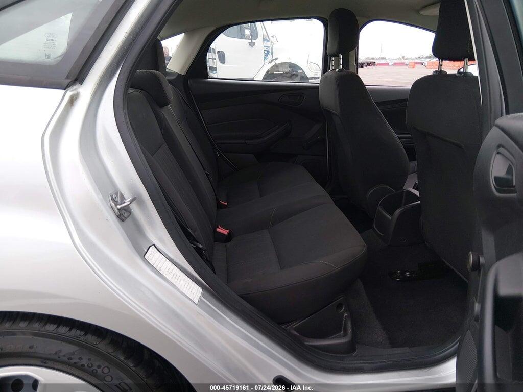 1FADP3E22FL264262 2015 FORD FOCUS photo no. 8