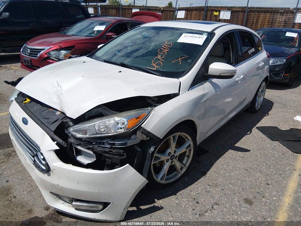 1FADP3N23FL324632 2015 FORD FOCUS photo no. 2