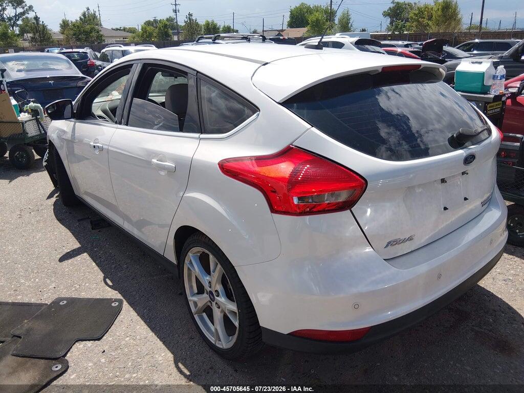 1FADP3N23FL324632 2015 FORD FOCUS photo no. 3