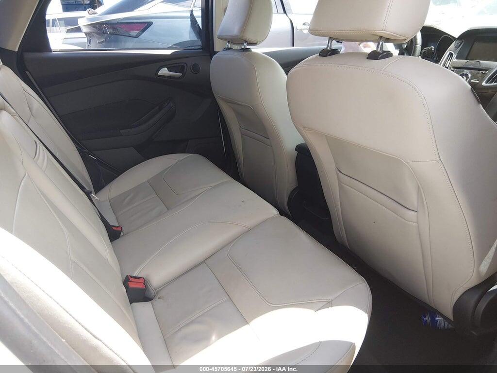 1FADP3N23FL324632 2015 FORD FOCUS photo no. 8
