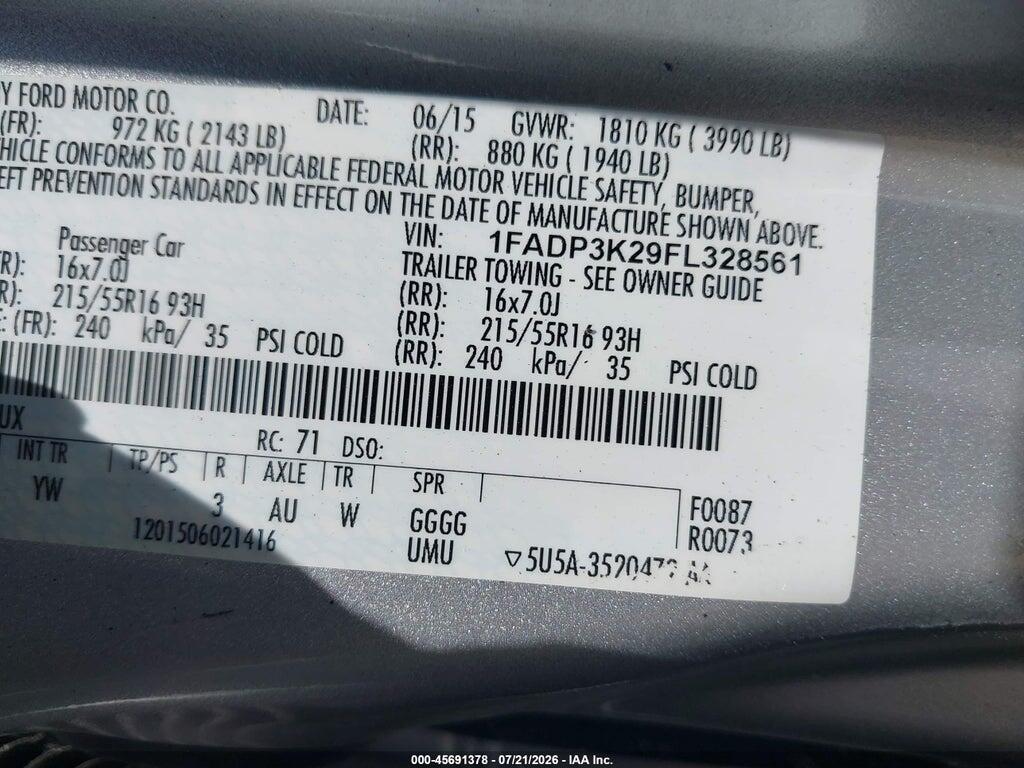 1FADP3K29FL328561 2015 FORD FOCUS photo no. 9