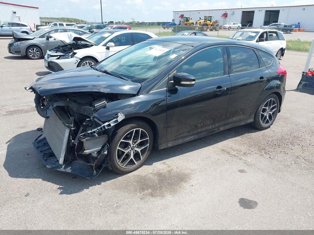 1FADP3K29FL254039 2015 FORD FOCUS photo no. 2