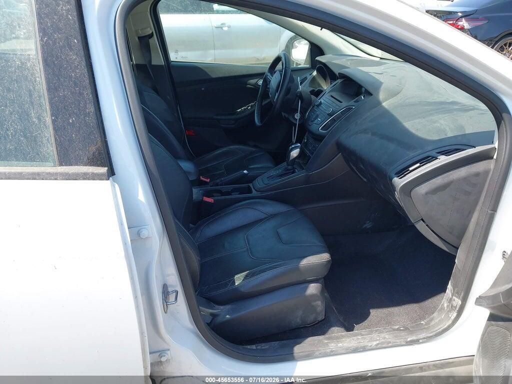 1FADP3K28FL385866 2015 FORD FOCUS photo no. 5
