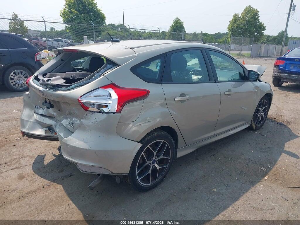 1FADP3K26FL259957 2015 FORD FOCUS photo no. 4
