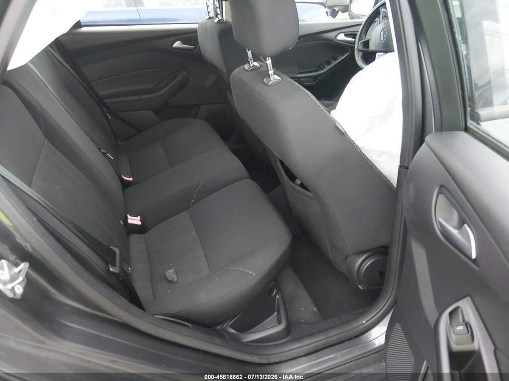 1FADP3K2XFL224063 2015 FORD FOCUS photo no. 8
