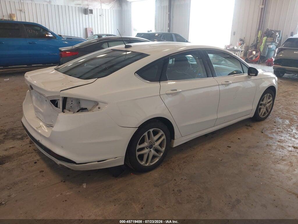 1FA6P0H7XF5110756 2015 FORD FUSION photo no. 4