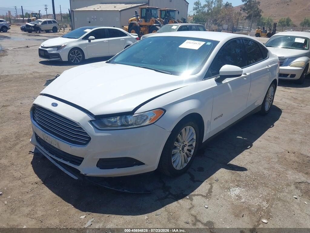 3FA6P0UU5FR131720 2015 FORD FUSION HYBRID photo no. 2