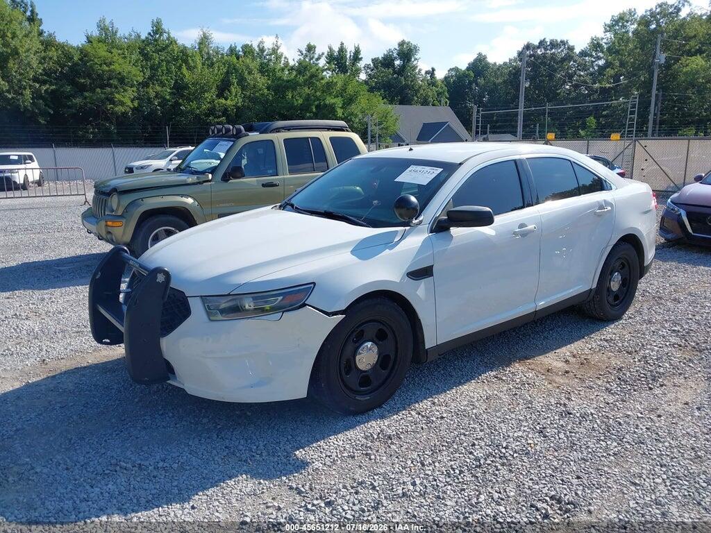 1FAHP2L87FG138944 2015 FORD POLICE INTERCEPTOR photo no. 2
