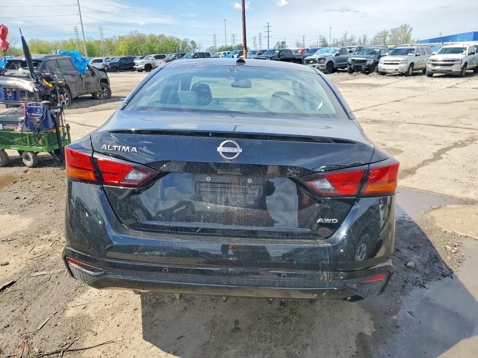 2025 NISSAN ALTIMA SV — Фото 6 из 12