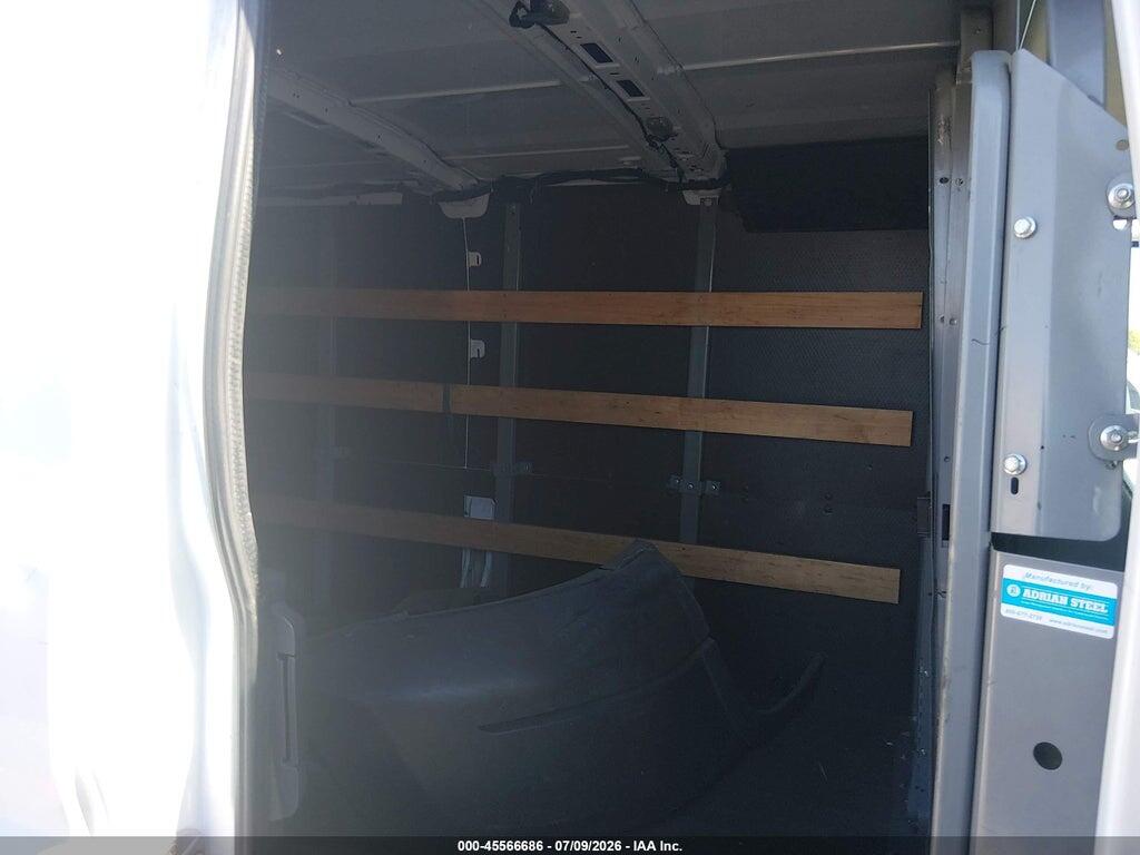 1FTNR2ZM8FKA68962 2015 FORD TRANSIT-250 photo no. 8