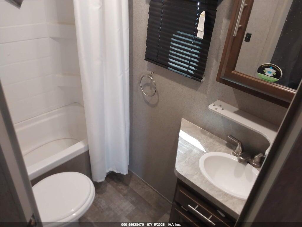 4X4TRLA21LD435699 2020 FOREST RIVER ROCKWOOD 2509S photo no. 10